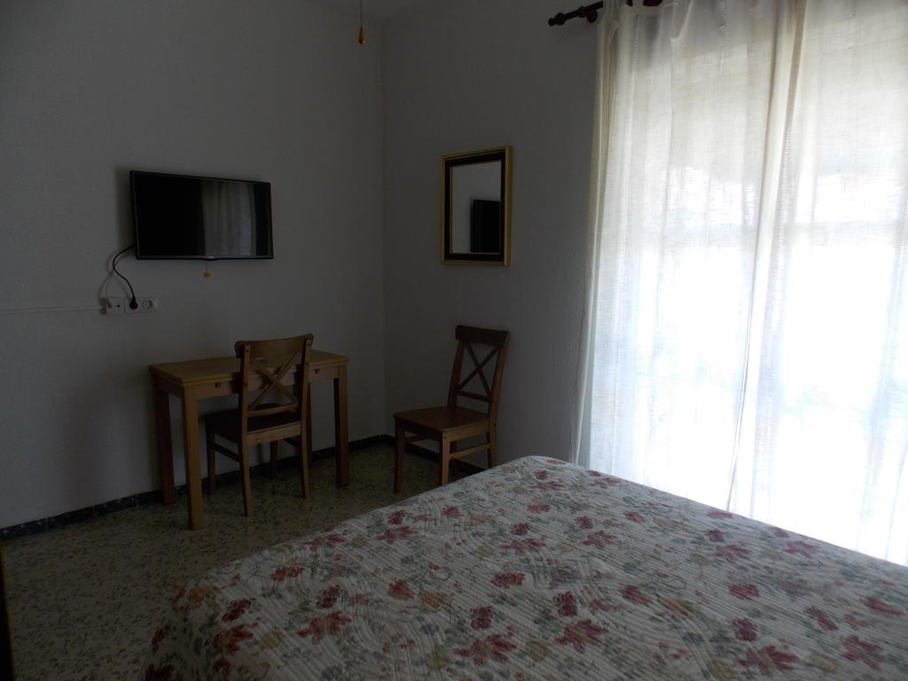 Pension La Palma Эль-Пуэрто-де-Санта-Мария Экстерьер фото